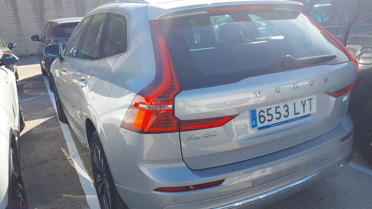 Volvo Xc60 2.0 T6 Awd Recharge Inscription Exp Auto - Foto 2