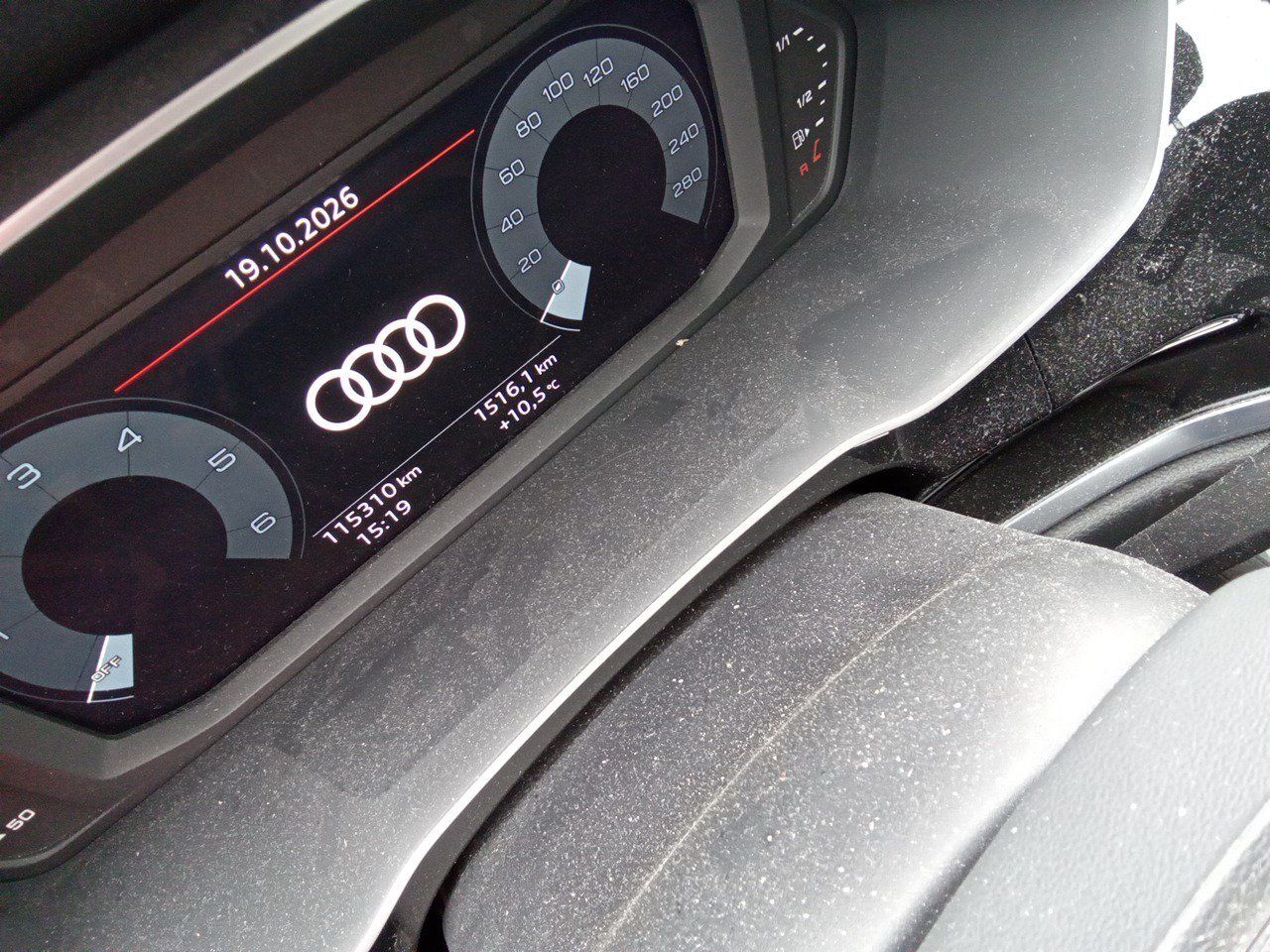 Audi Q3 Advanced 35 Tdi 110kw (150cv) S Tronic - Foto 2