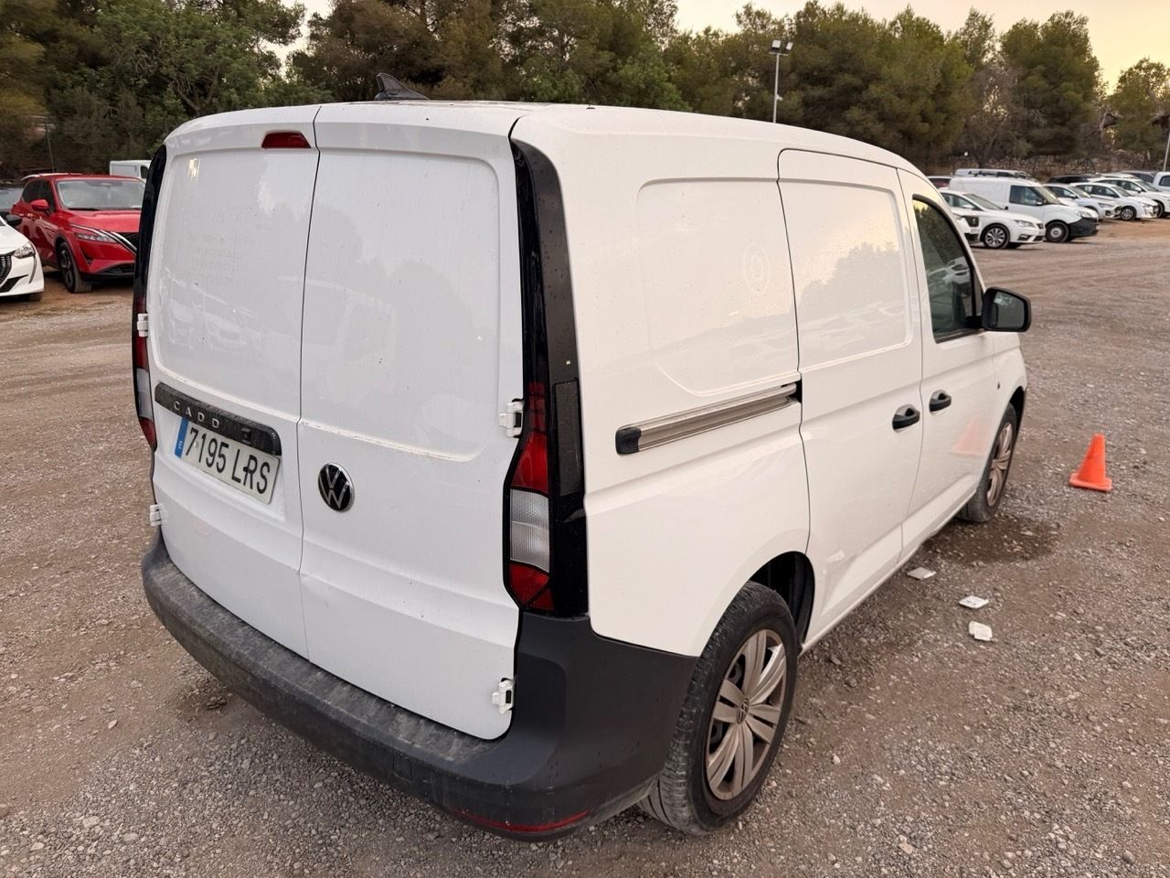 Volkswagen Caddy Cargo 2.0 Tdi 75kw (102cv) - Foto 2