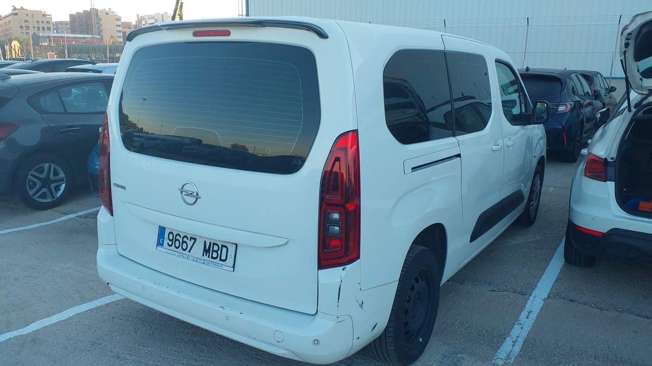 Opel Combo 1.5 Td 75kw (100cv) S/s Edition Plus Xl - Foto 2