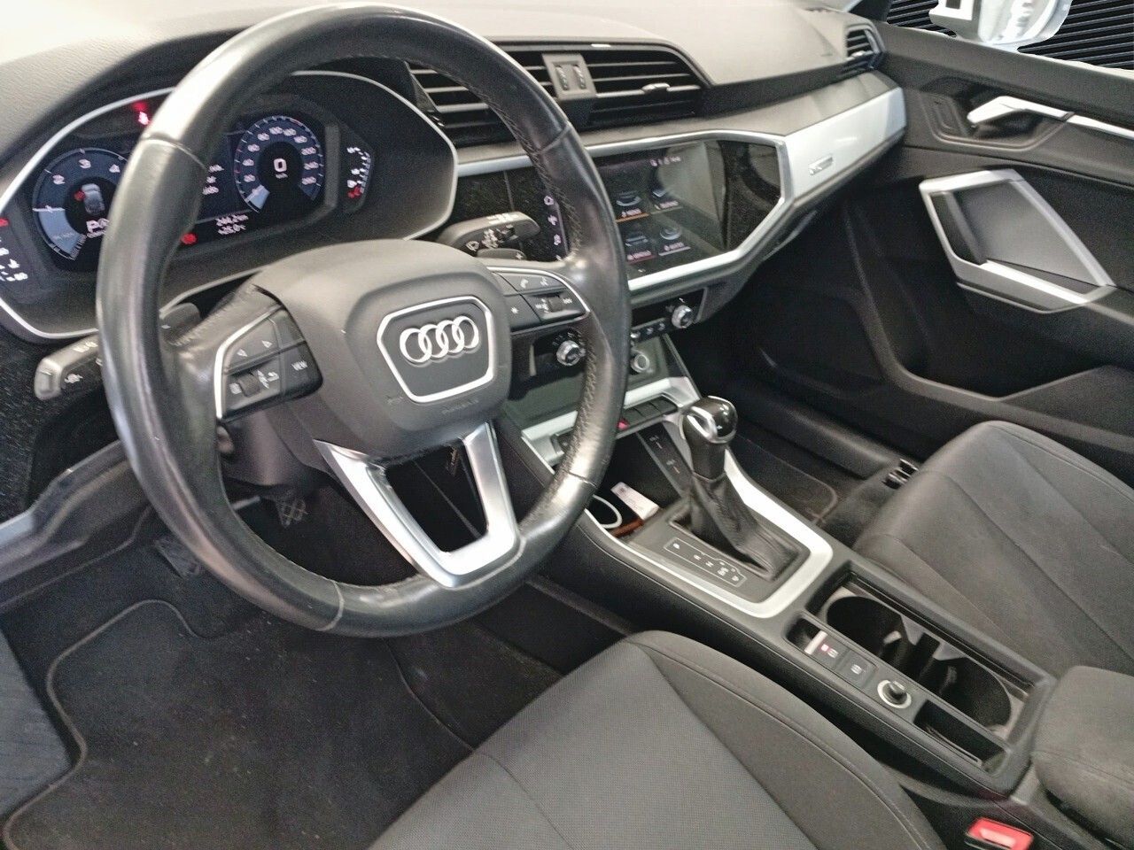 Audi Q3 Sportback Advanced 35 Tdi 110kw (150cv) S Tronic - Foto 2