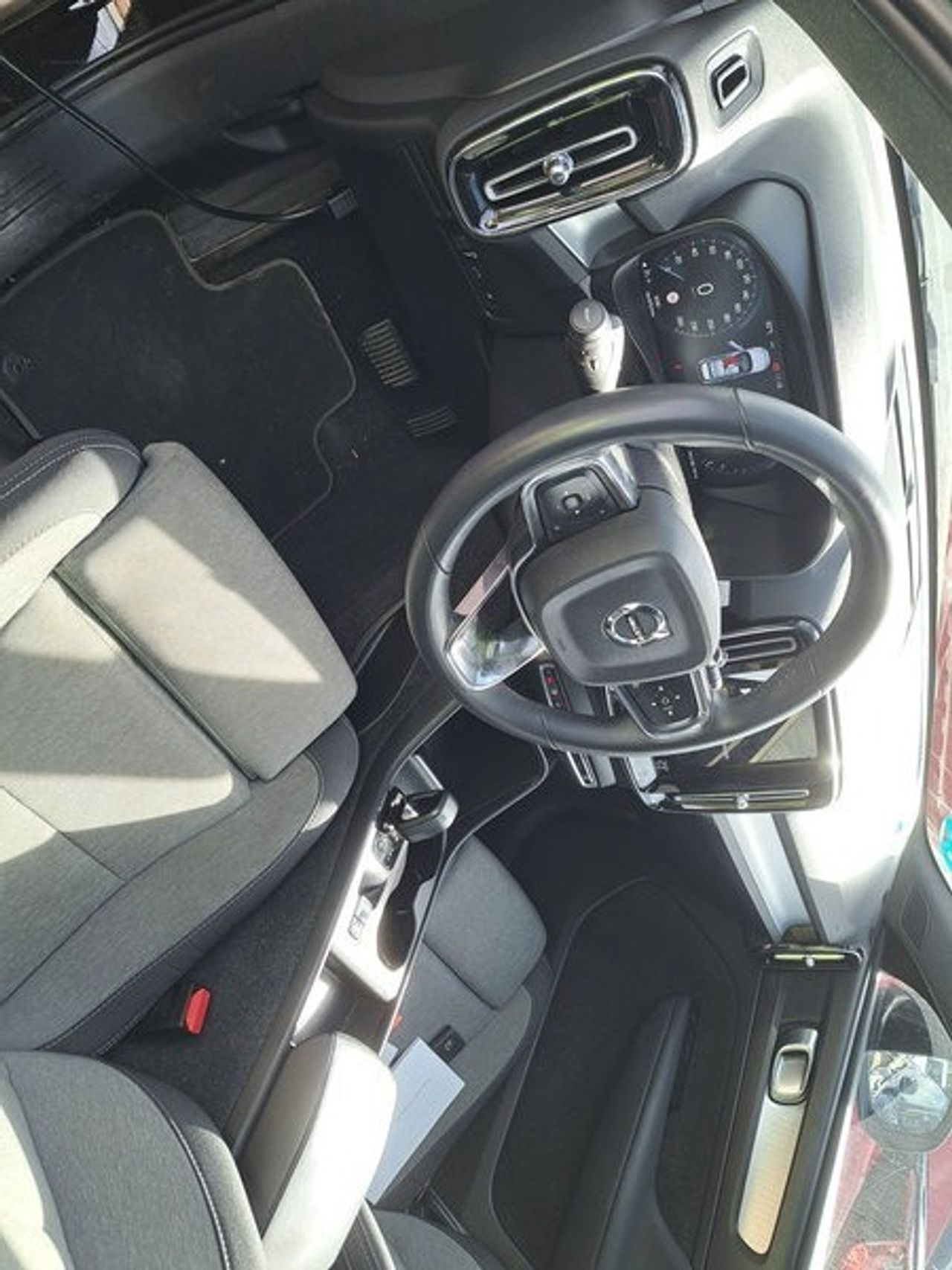 Volvo Xc40 1.5 T4 Recharge Phev Core Auto - Foto 2