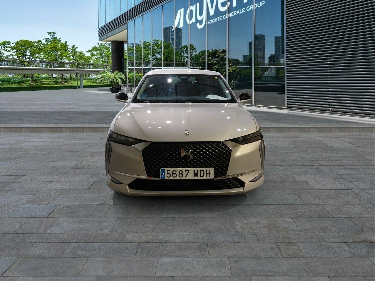 ds automobiles ds 4 2023 / foto grande (2)