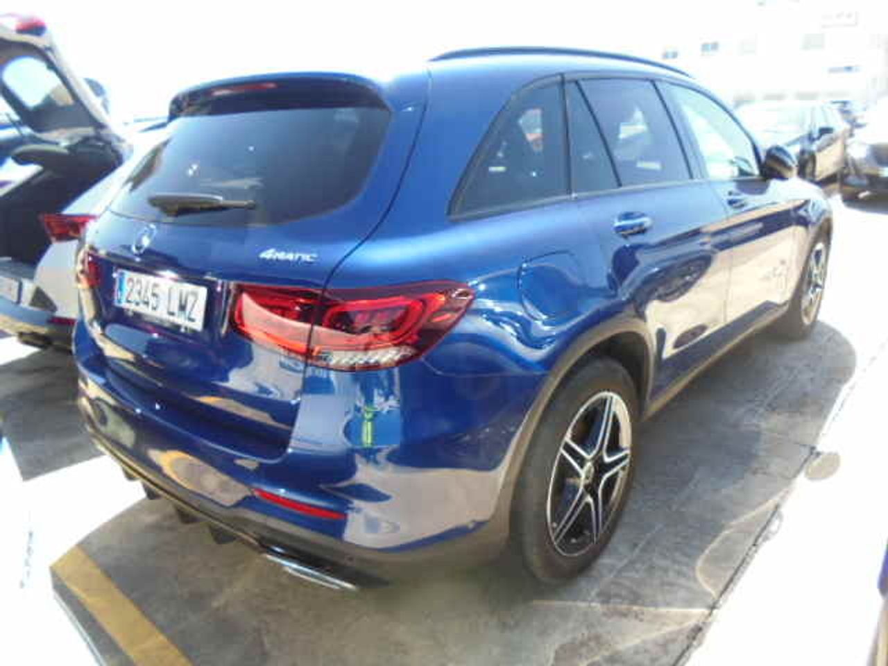 mercedes glc 2021 / foto grande (3)