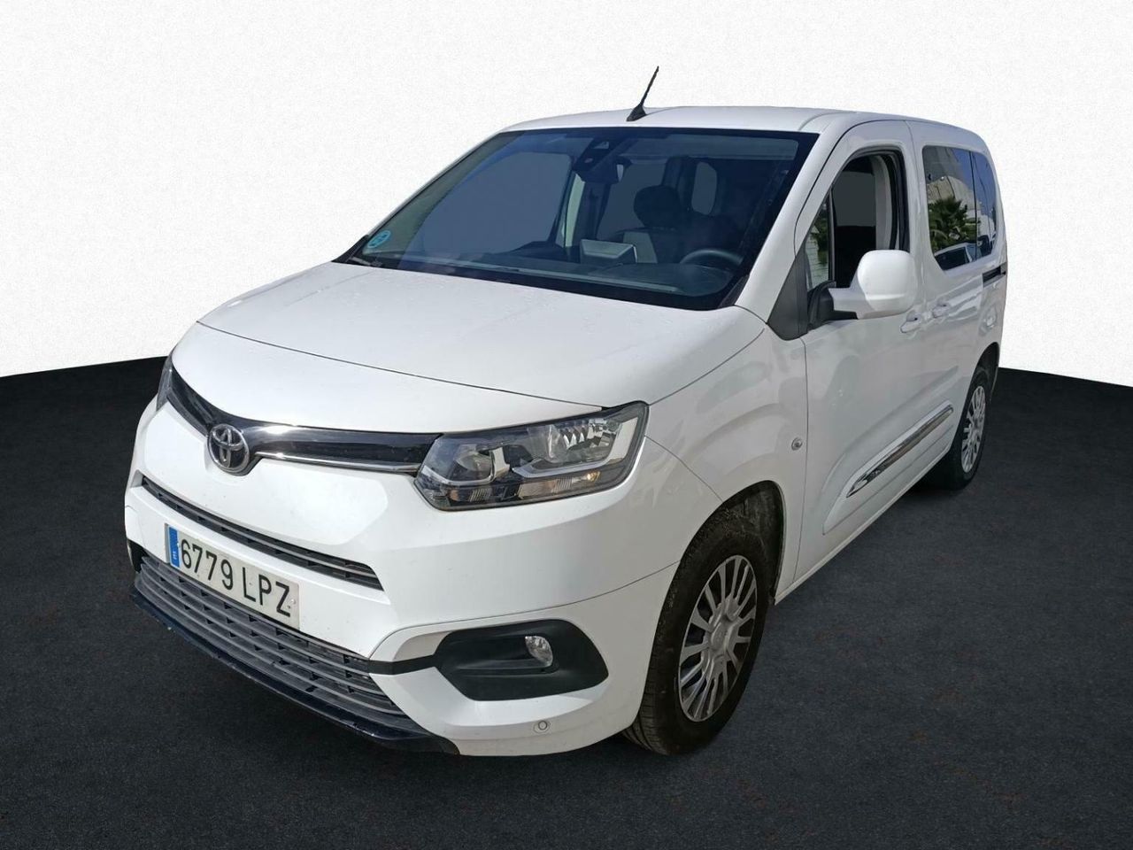 Foto toyota proace city 2021 /