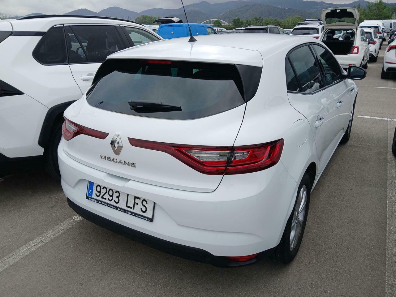 renault megane 2020 / foto grande (3)