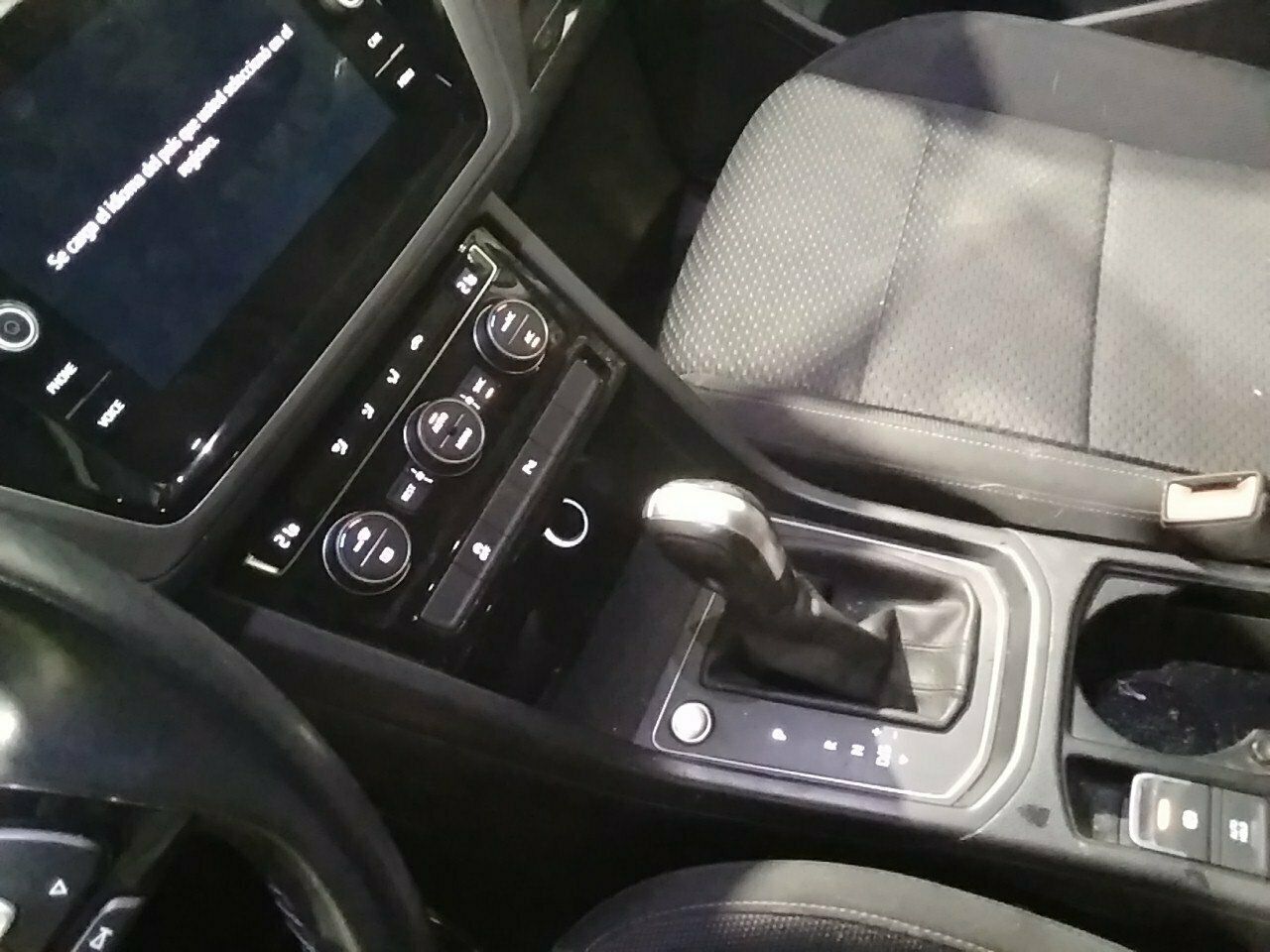 volkswagen touran 2020 / foto grande (3)