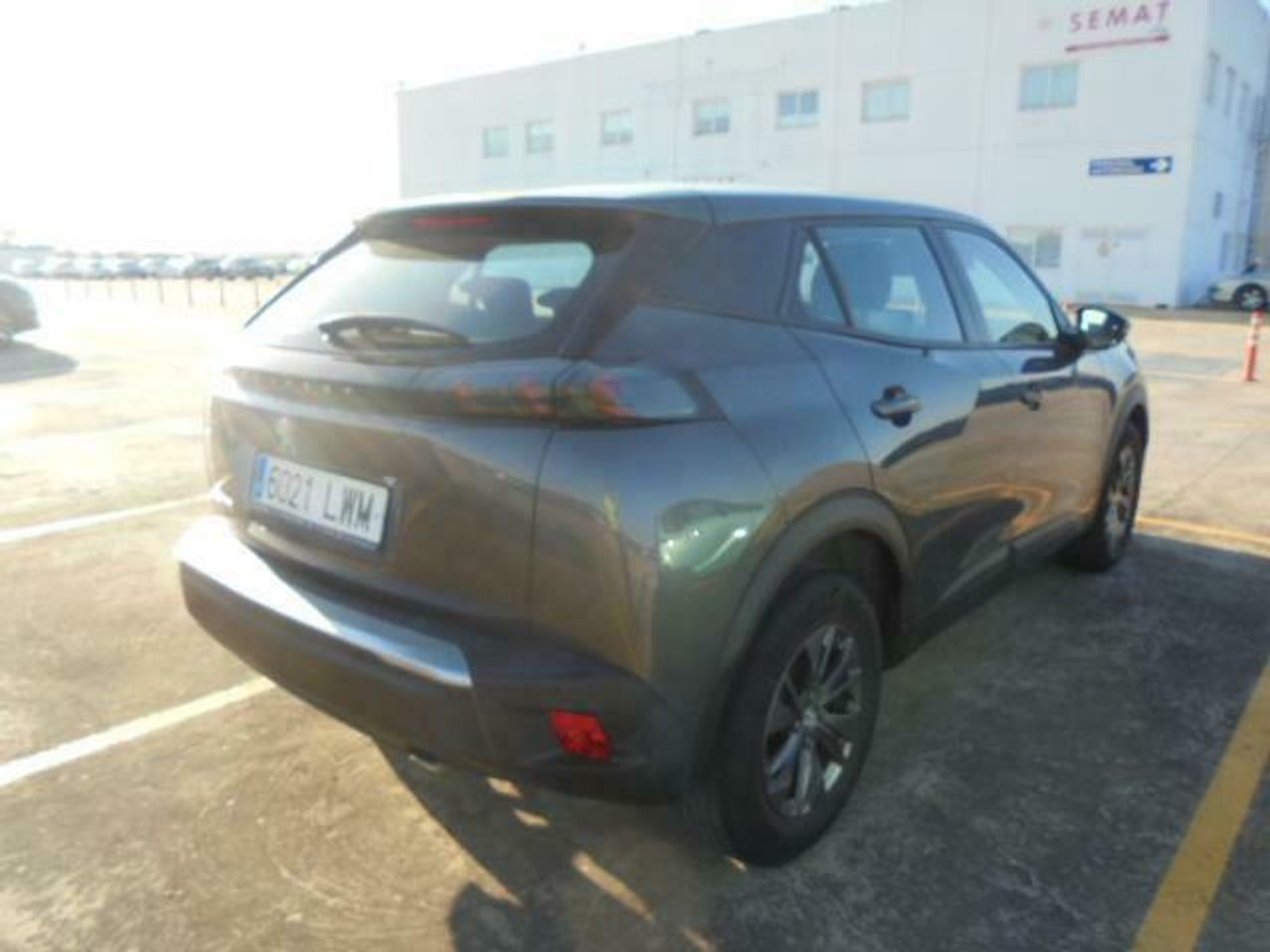 peugeot 2008 2022 / foto grande (3)