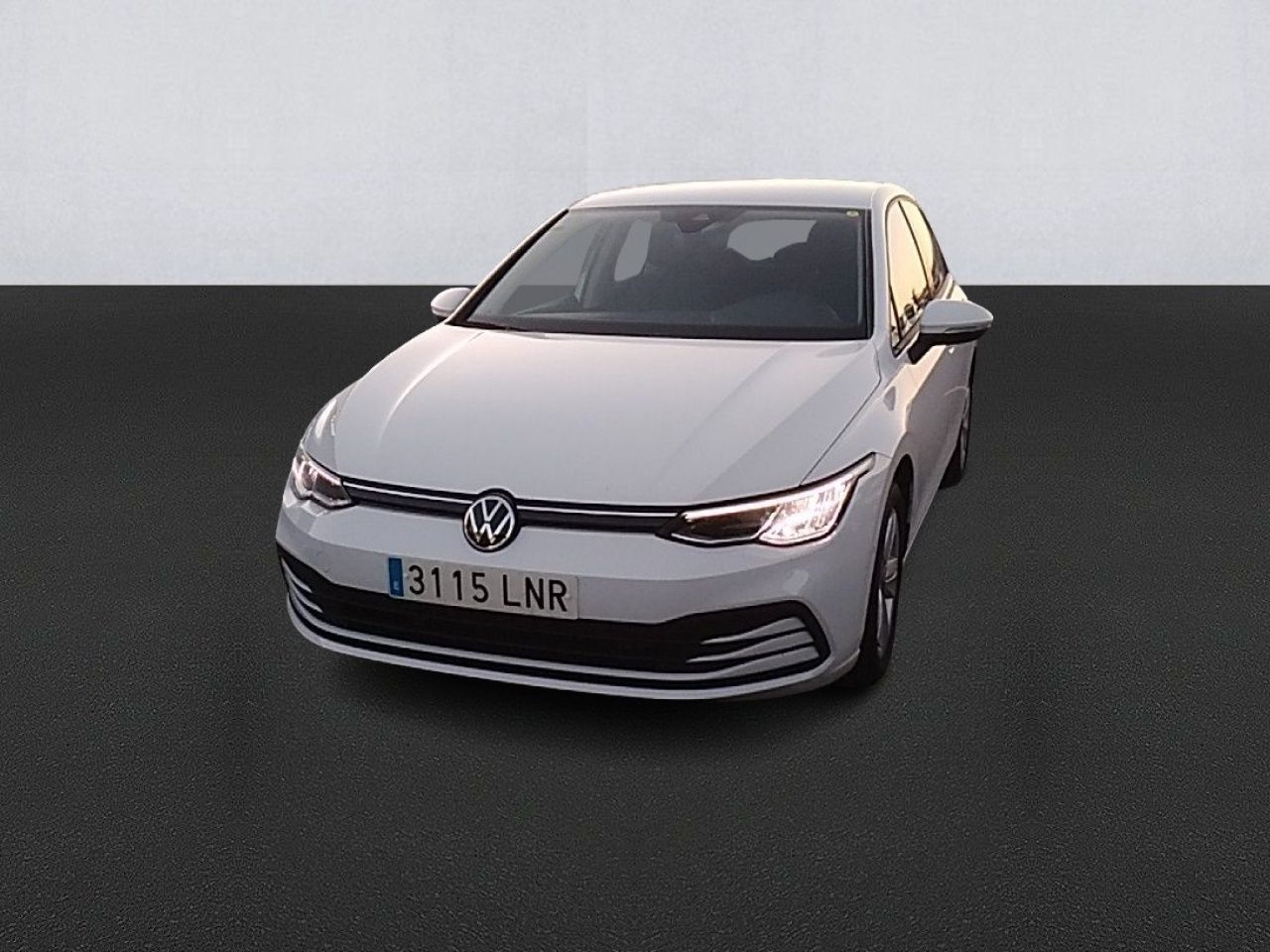 Foto volkswagen golf 2021 /