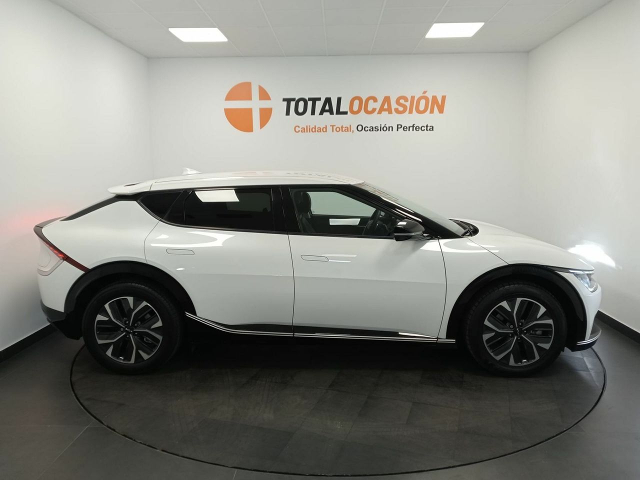 Kia EV6 Air 77,4kWh 168kW RWD (Long Range) - Foto 5