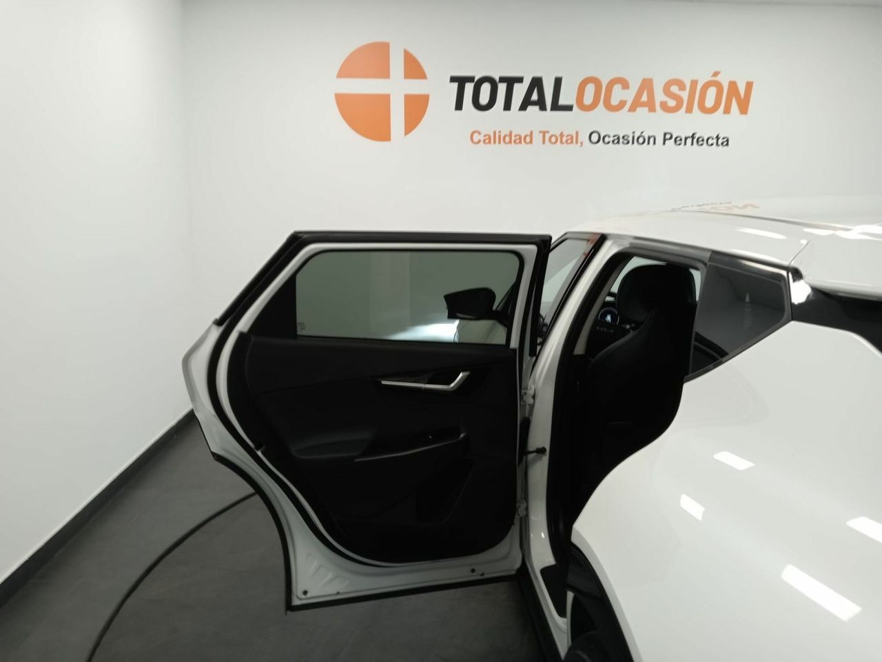 Kia EV6 Air 77,4kWh 168kW RWD (Long Range) - Foto 30