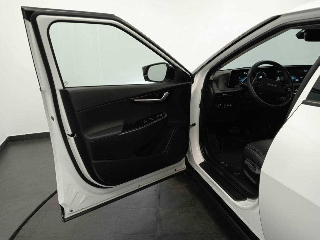 Kia EV6 Air 77,4kWh 168kW RWD (Long Range) - Foto 28