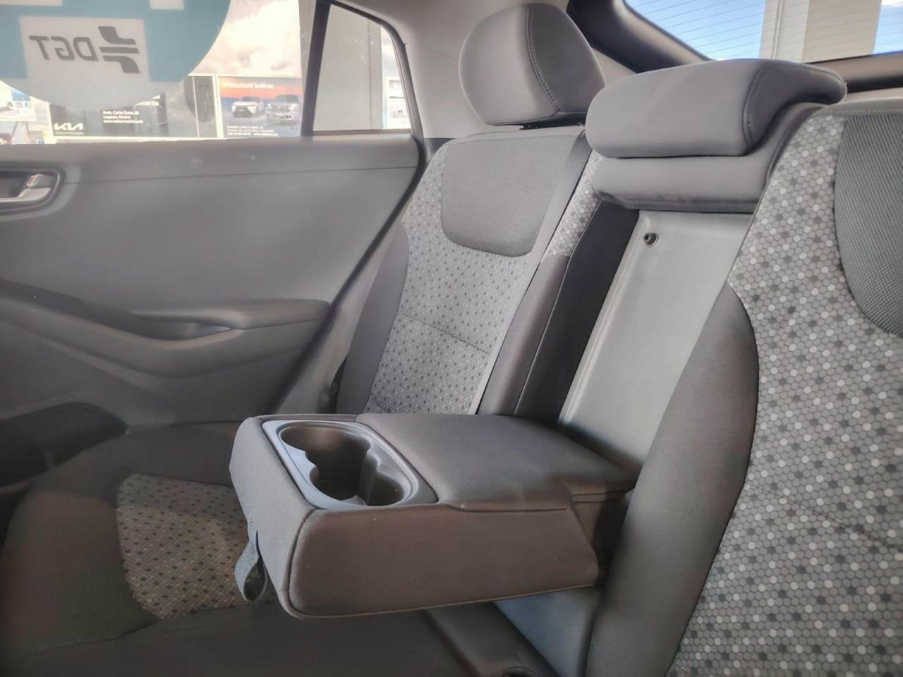 Hyundai IONIQ 1.6 GDI PHEV Klass DT - Foto 16