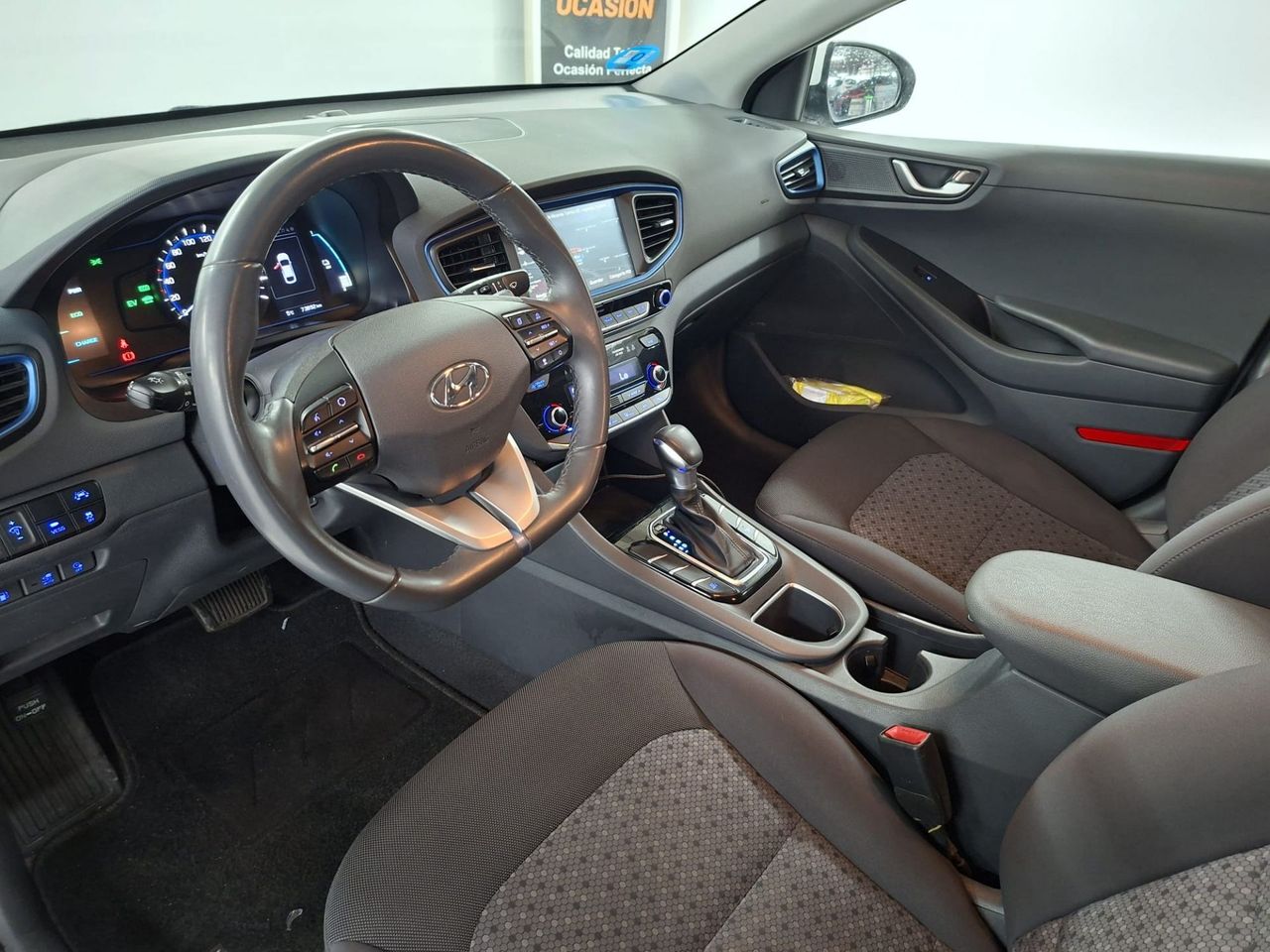 Hyundai IONIQ 1.6 GDI PHEV Klass DT - Foto 24