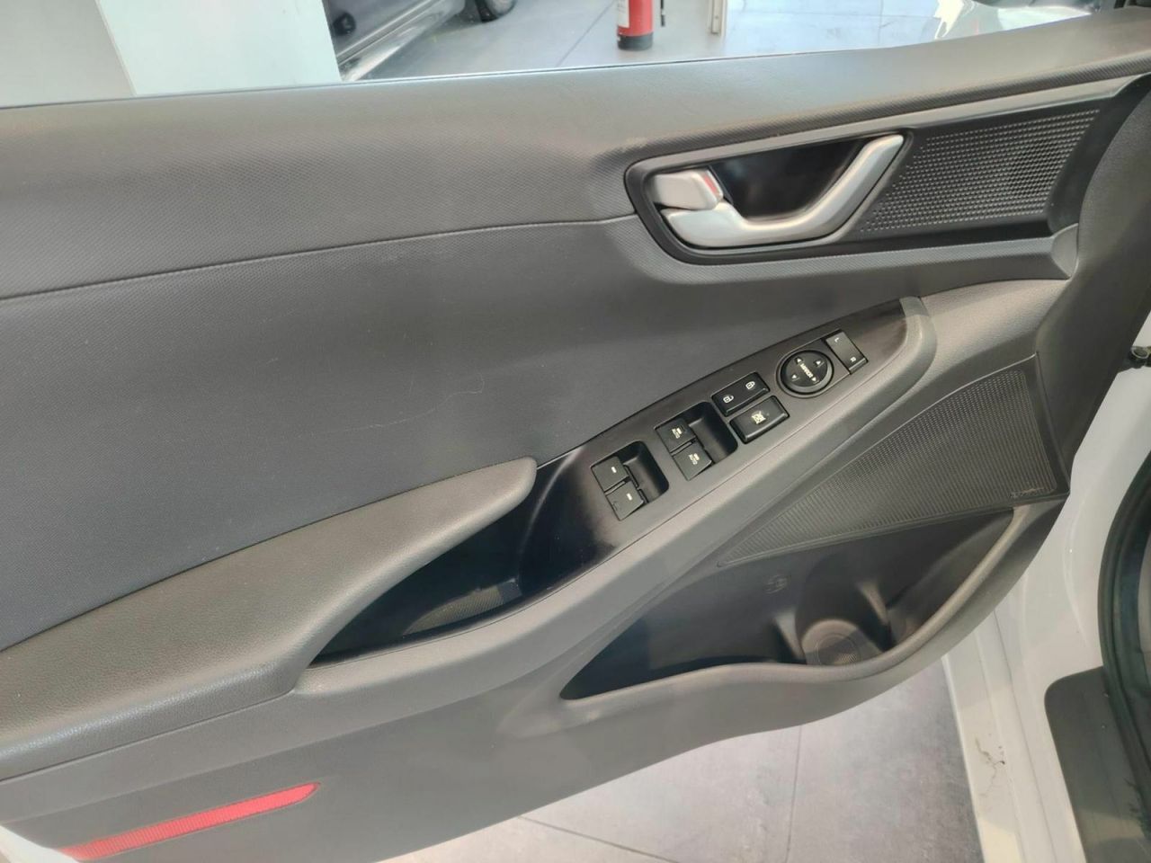 Hyundai IONIQ 1.6 GDI PHEV Klass DT - Foto 22