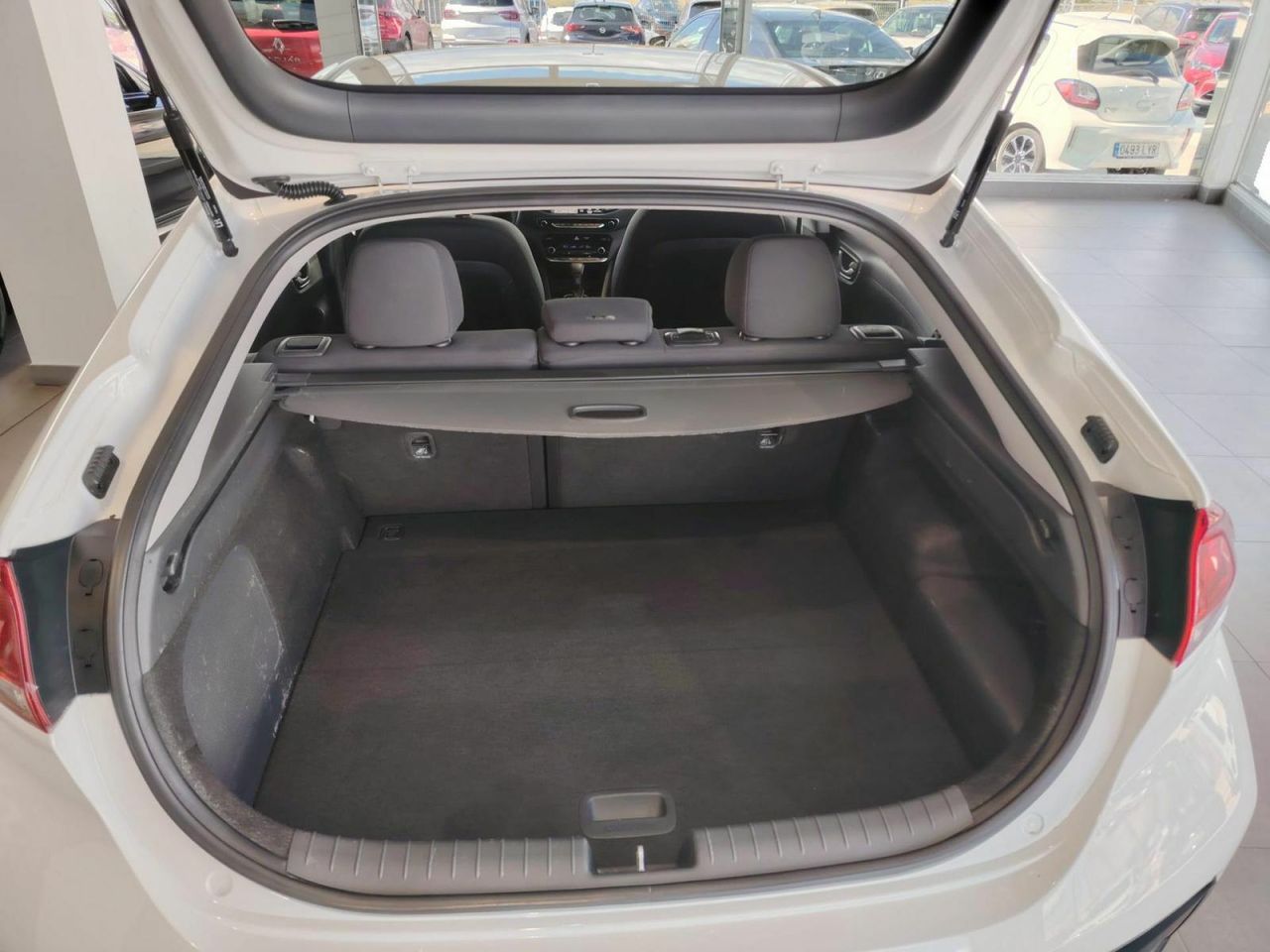 Hyundai IONIQ 1.6 GDI PHEV Klass DT - Foto 13