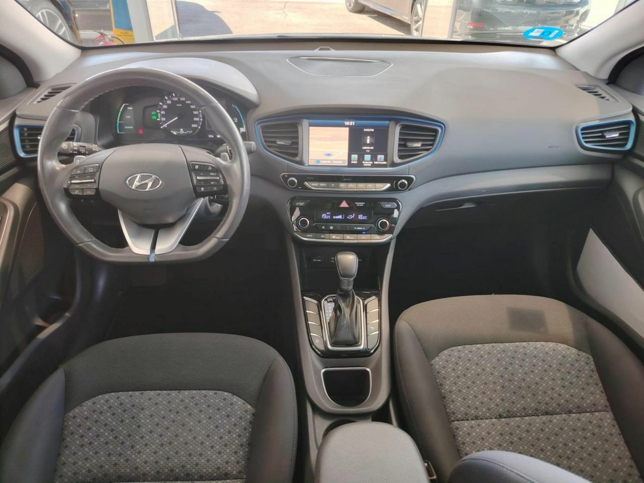 Hyundai IONIQ 1.6 GDI PHEV Klass DT - Foto 20