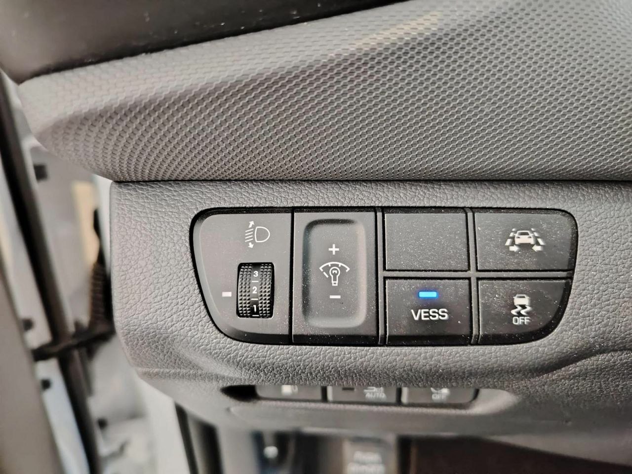 Hyundai IONIQ 1.6 GDI PHEV Klass DT - Foto 26