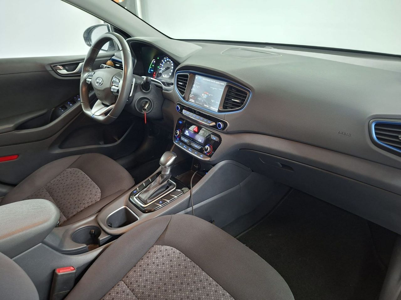 Hyundai IONIQ 1.6 GDI PHEV Klass DT - Foto 14