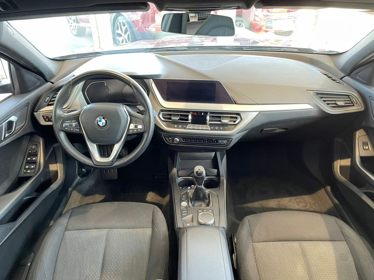 BMW Serie 1 118d - Foto 8