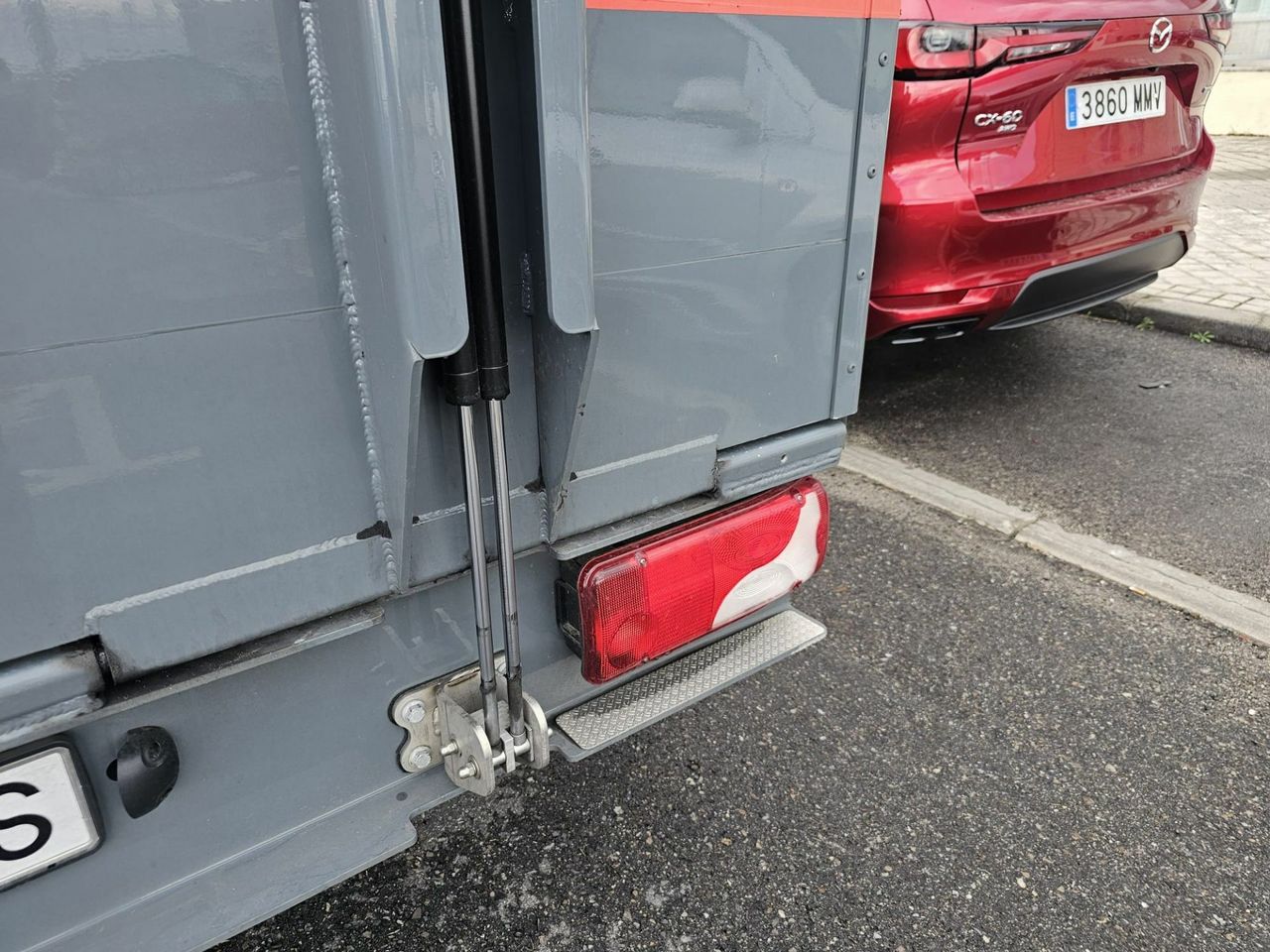 Mercedes Sprinter 319 CDI LARGO 3.5T - Foto 9