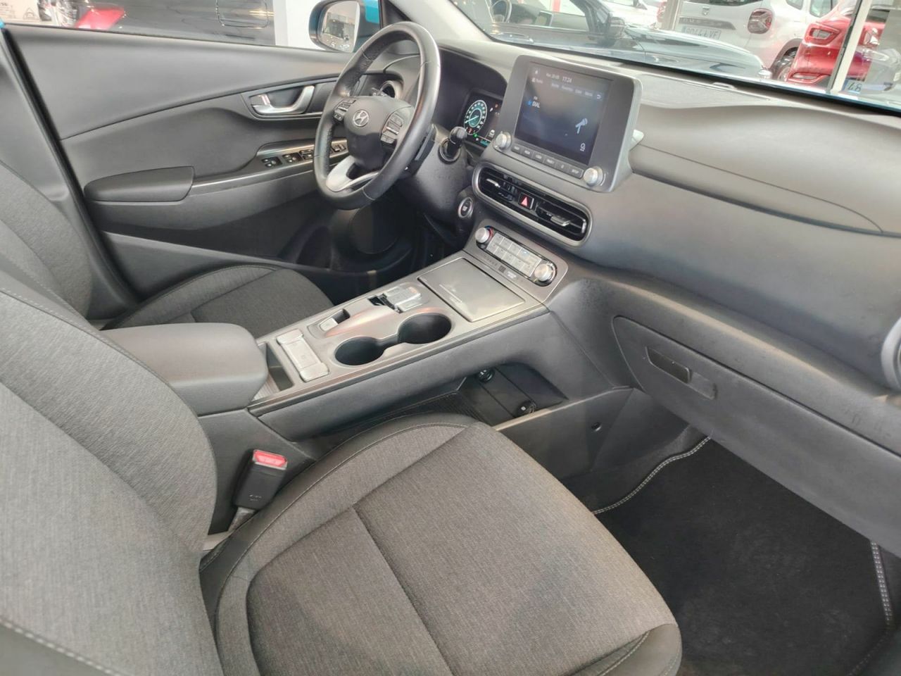 Hyundai Kona 100kW EV Maxx - Foto 22