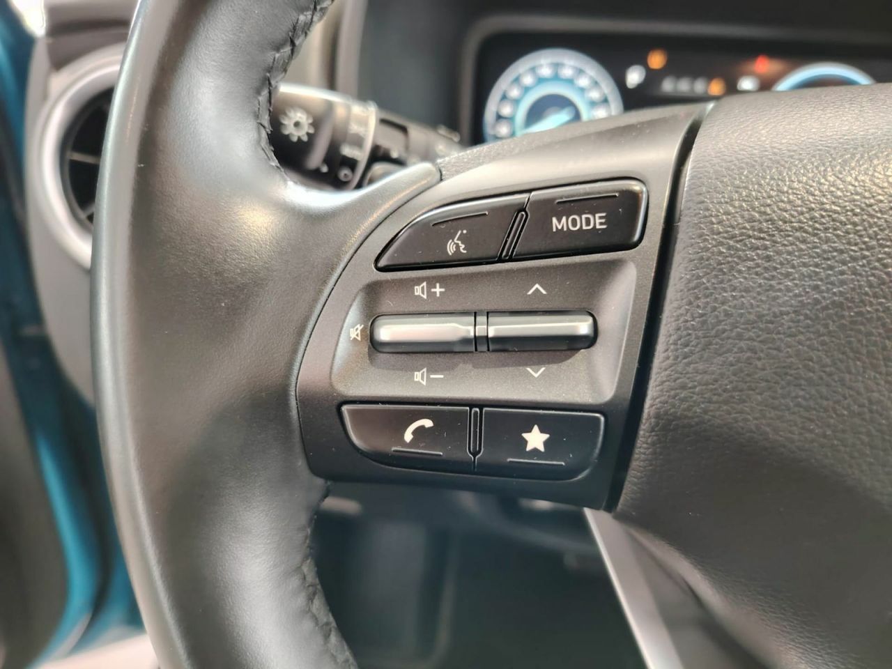 Hyundai Kona 100kW EV Maxx - Foto 23