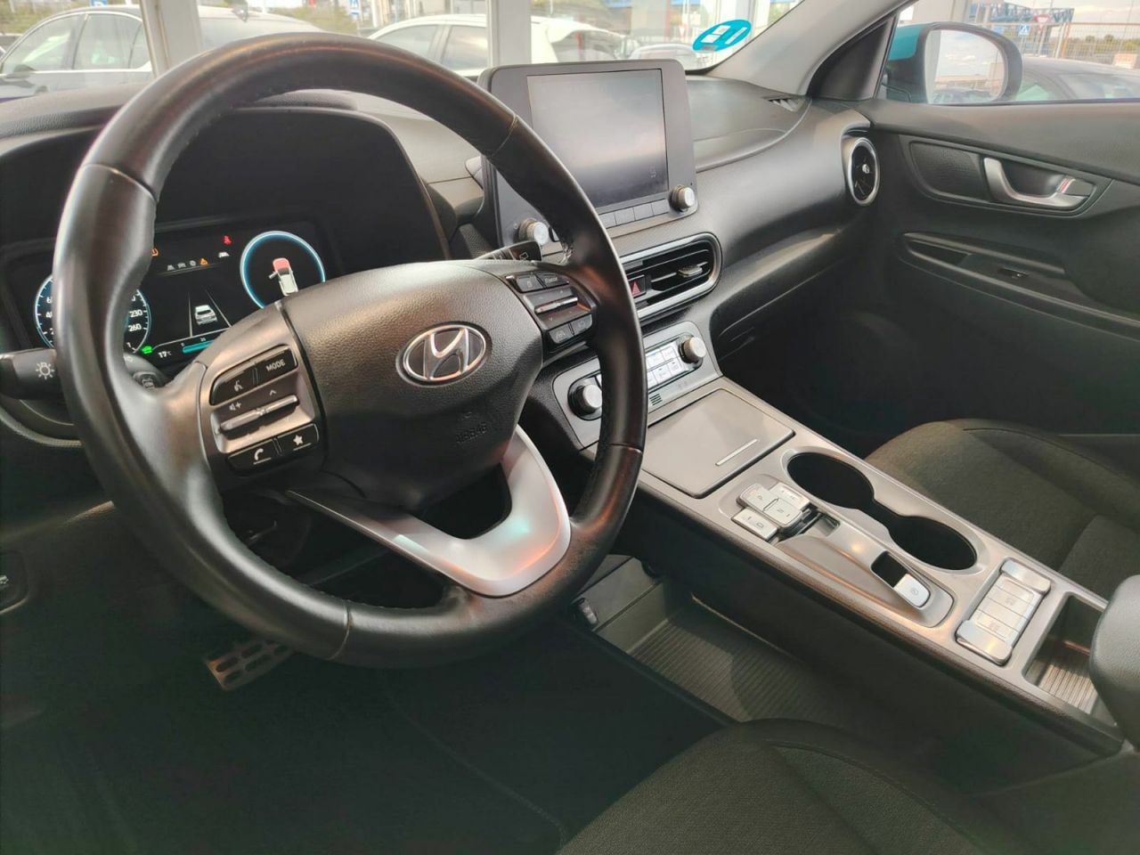 Hyundai Kona 100kW EV Maxx - Foto 34