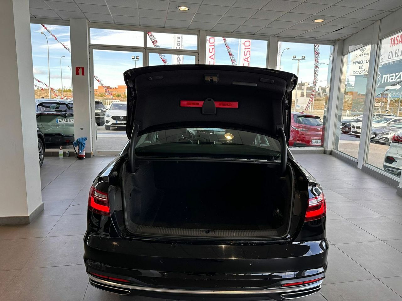 Audi A4 Advanced 40 TDI 140kW (190CV) S tronic - Foto 10