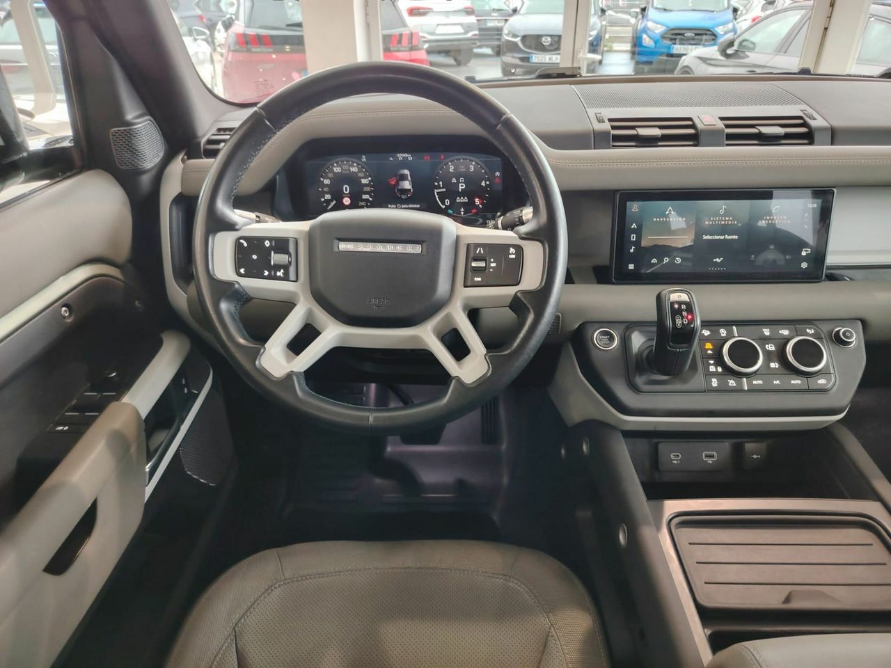 Land-Rover Defender 2.0 D240 SD4 First Edition 110 Auto 4WD - Foto 9