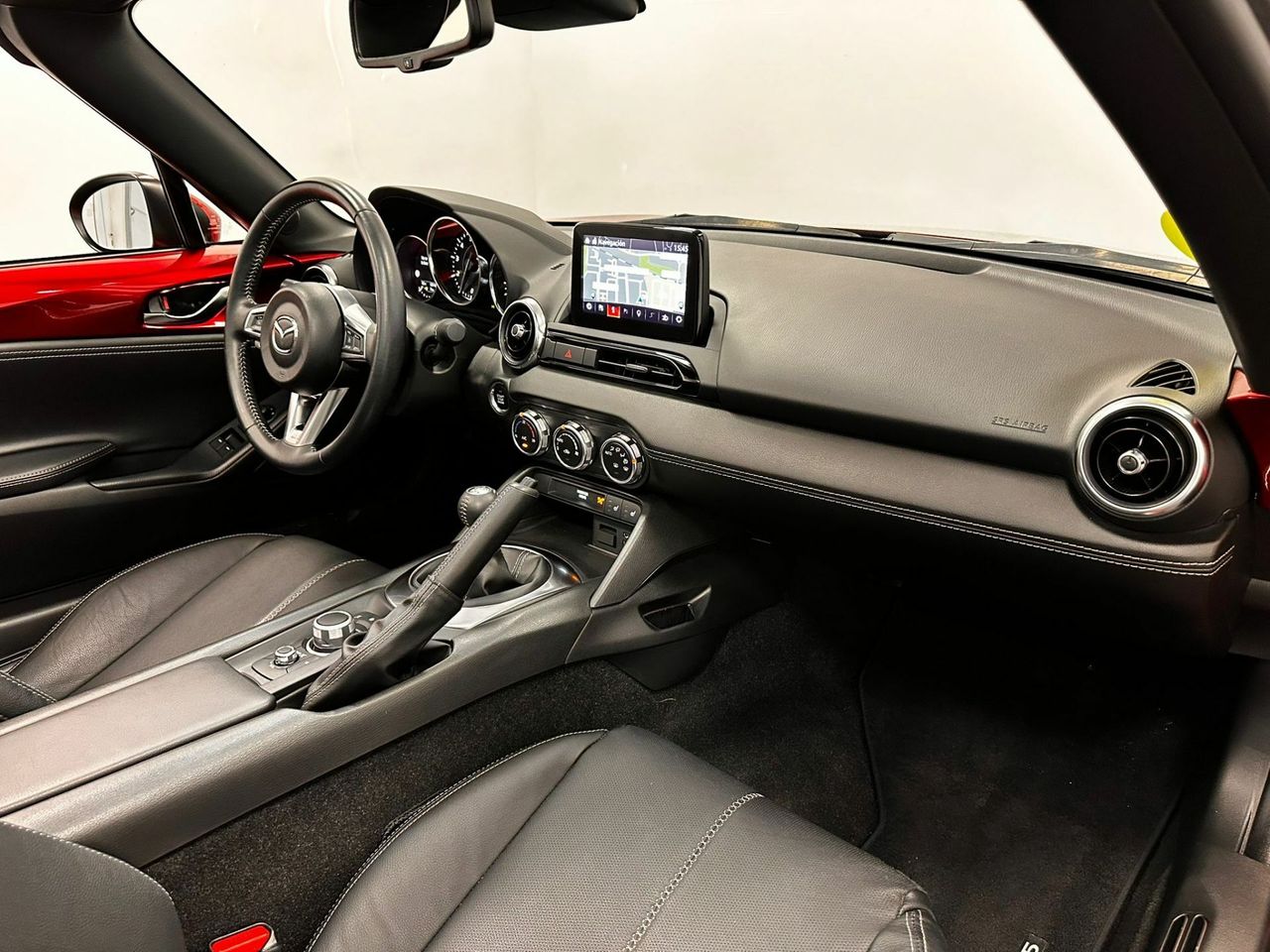 Mazda MX-5 2.0 SKYACTIV-G 135 kW MT Exclusive-Line - Foto 13