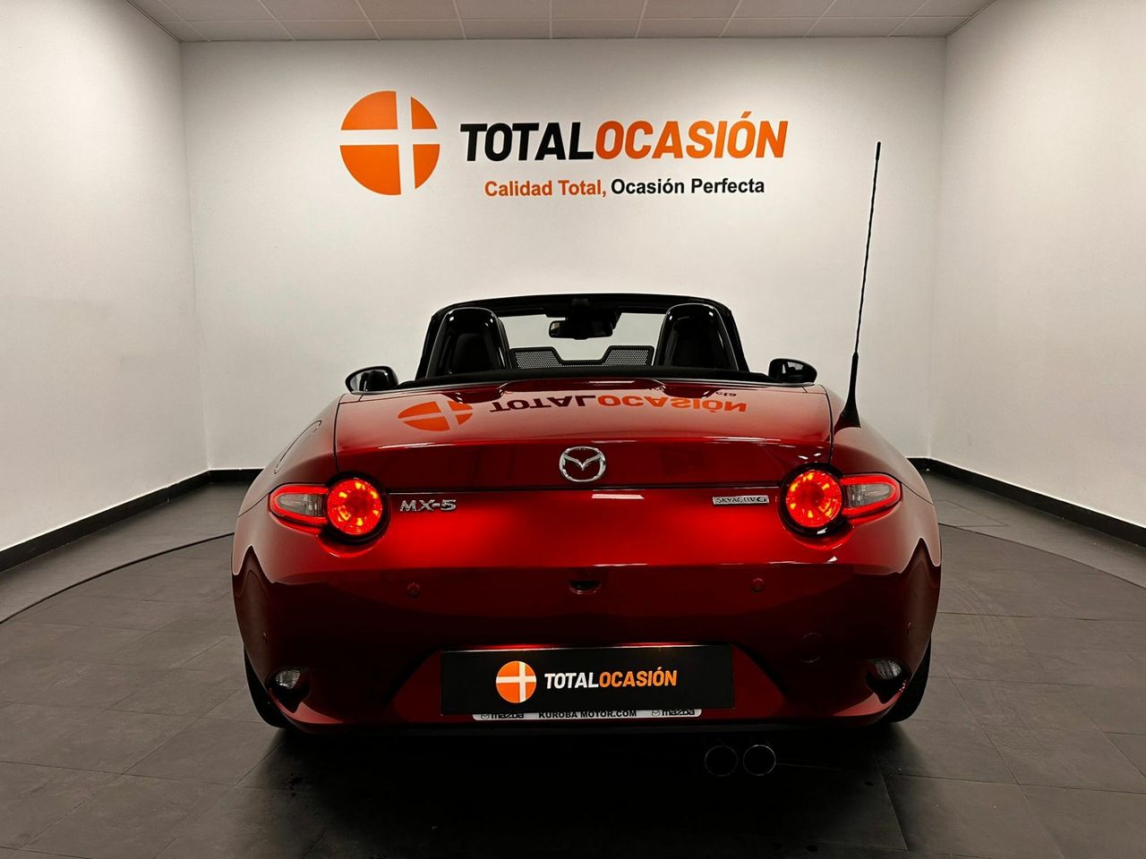 Mazda MX-5 2.0 SKYACTIV-G 135 kW MT Exclusive-Line - Foto 9
