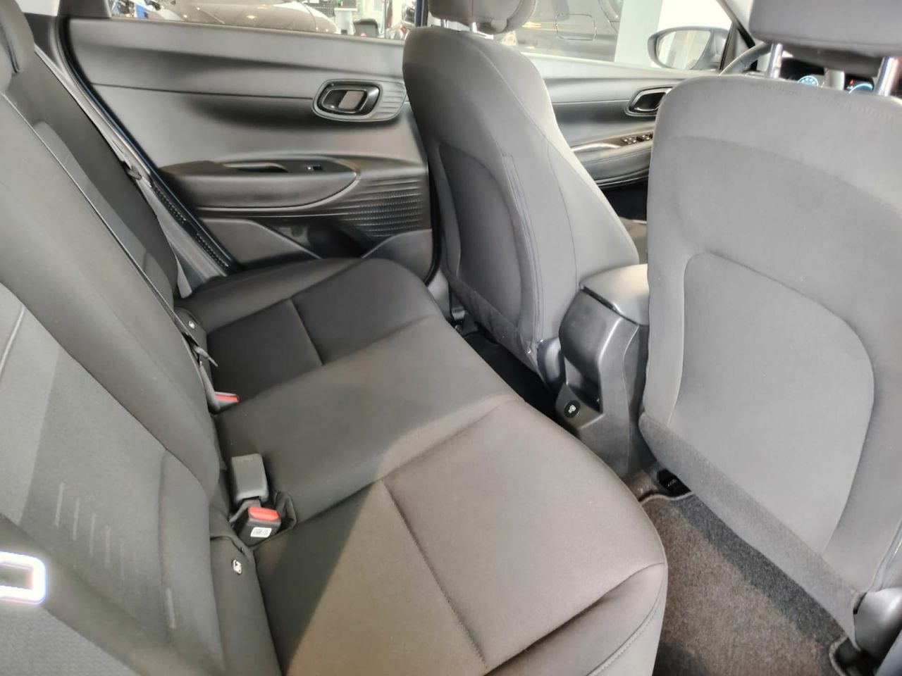 Hyundai Bayon 1.0 TGDI 74kW (100CV) 48V Maxx DCT - Foto 34