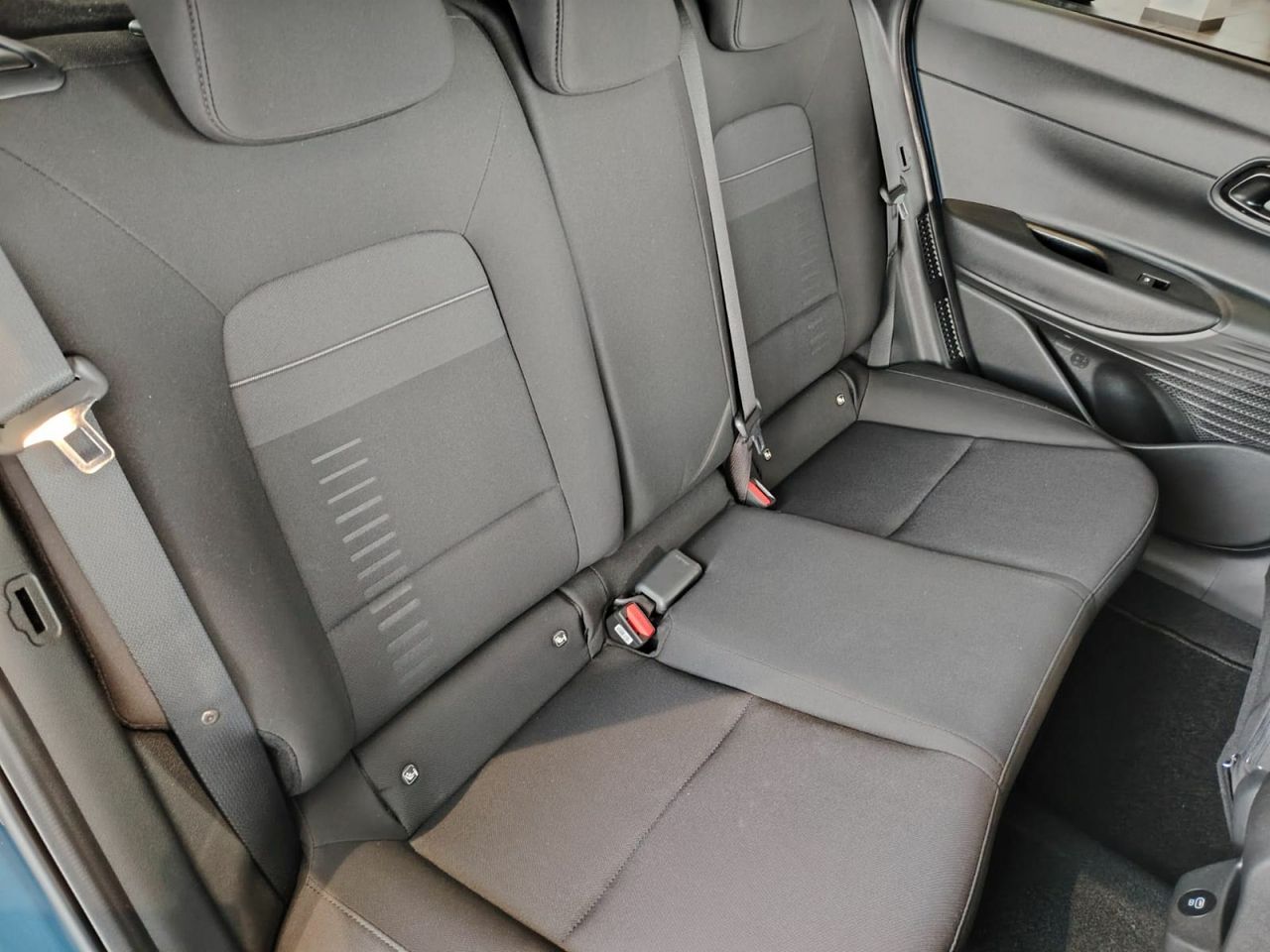 Hyundai Bayon 1.0 TGDI 74kW (100CV) 48V Maxx DCT - Foto 16