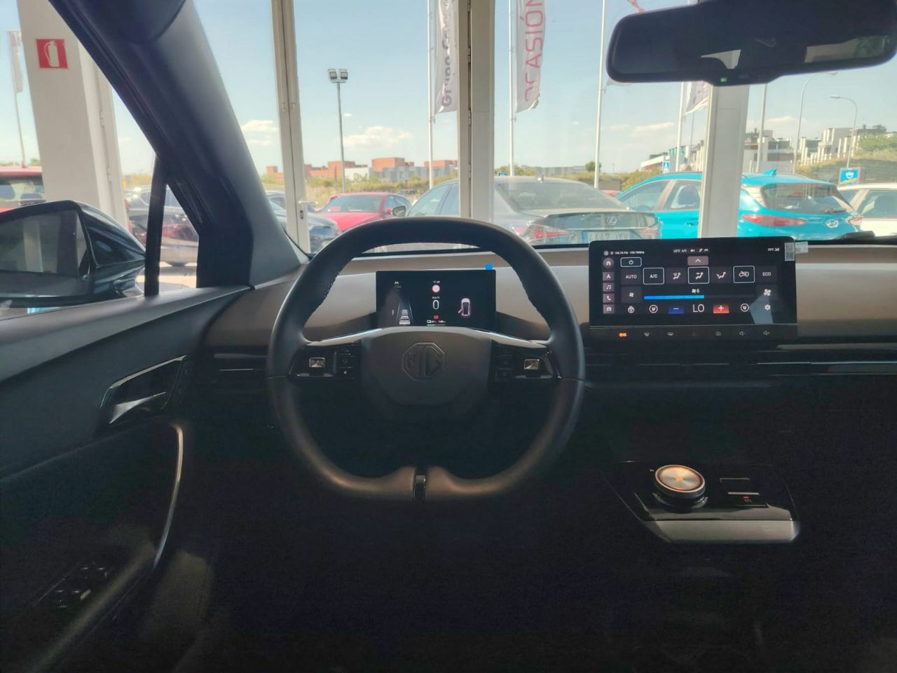 MG MG4 64kWh Luxury - Foto 19