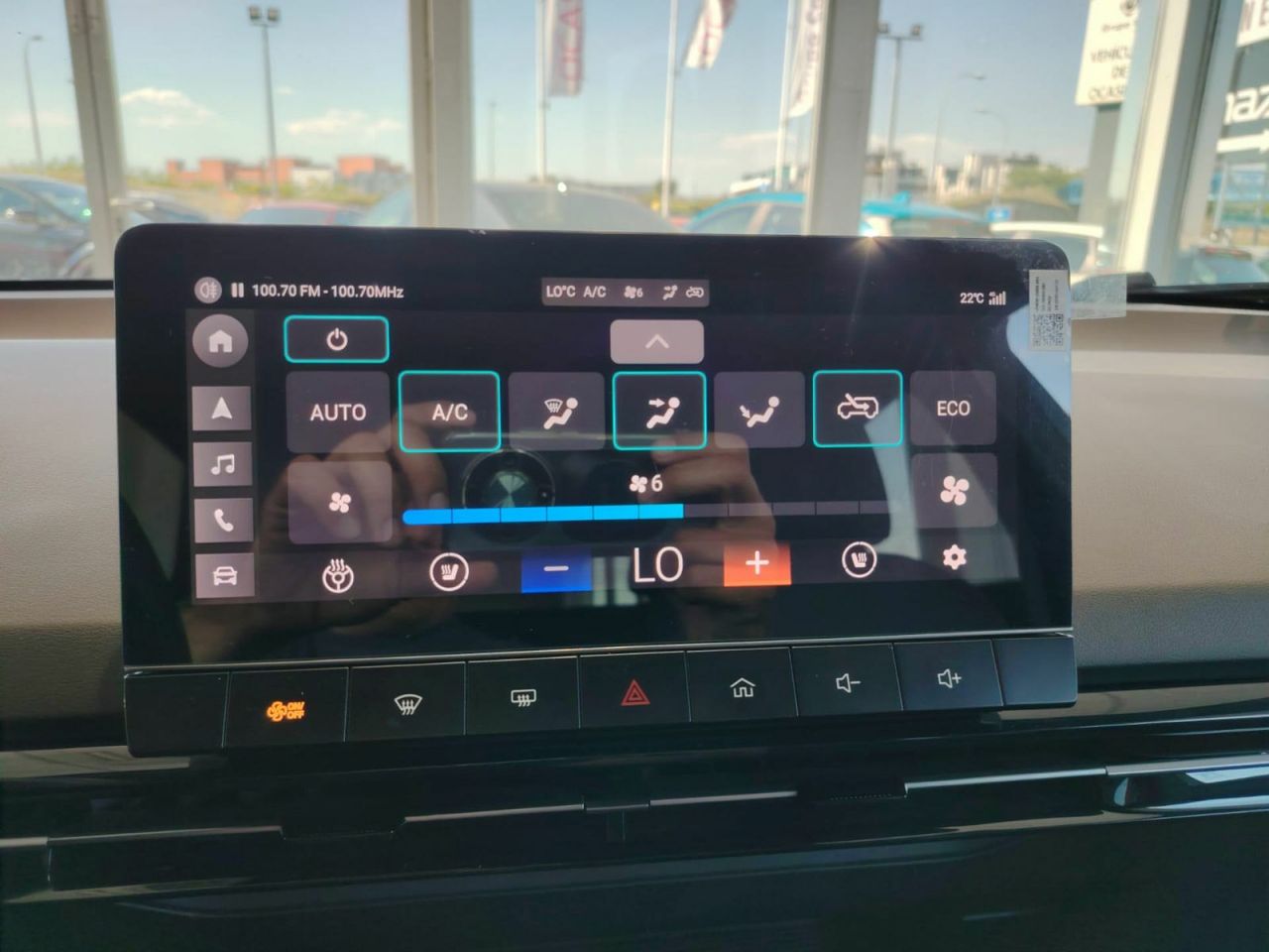 MG MG4 64kWh Luxury - Foto 32
