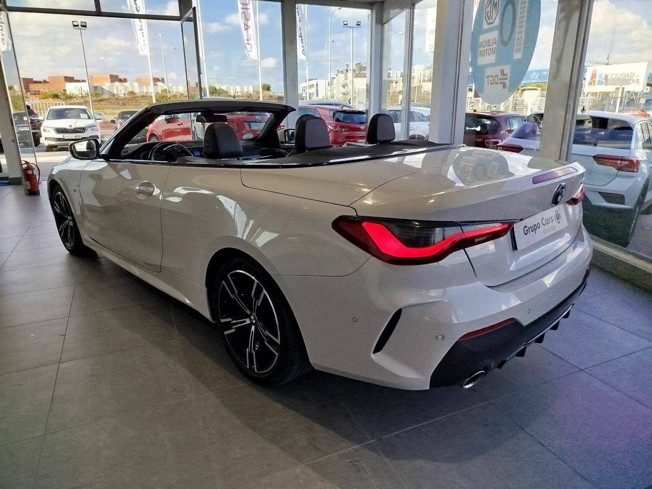 BMW Serie 4 Cabrio 420i Auto. - Foto 4