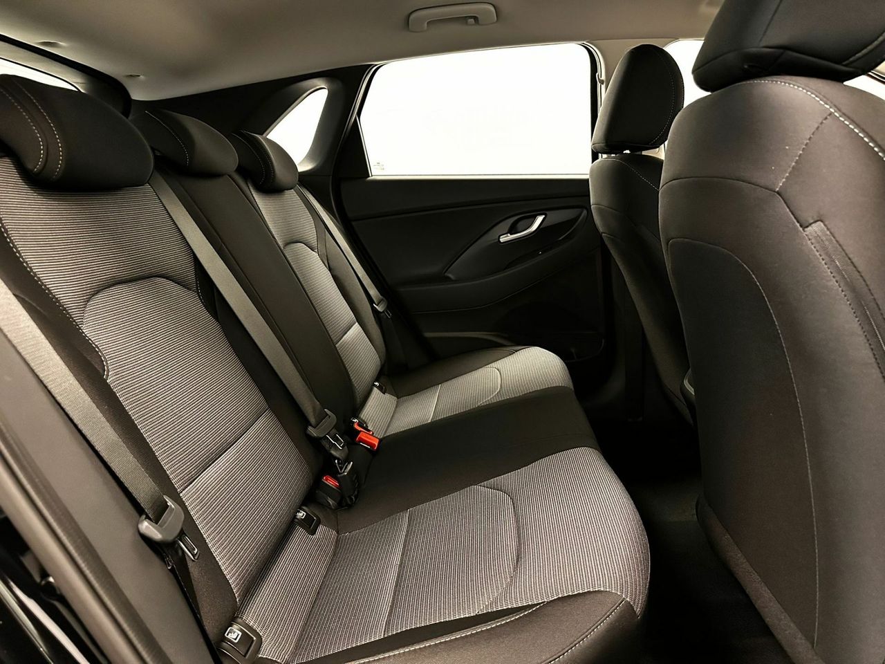 Hyundai i30 1.0 TGDI 48V Klass - Foto 24