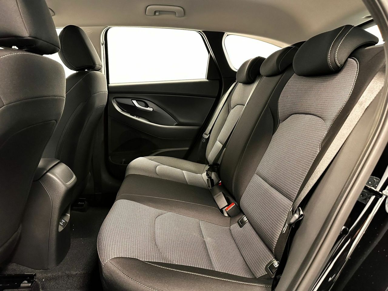 Hyundai i30 1.0 TGDI 48V Klass - Foto 17