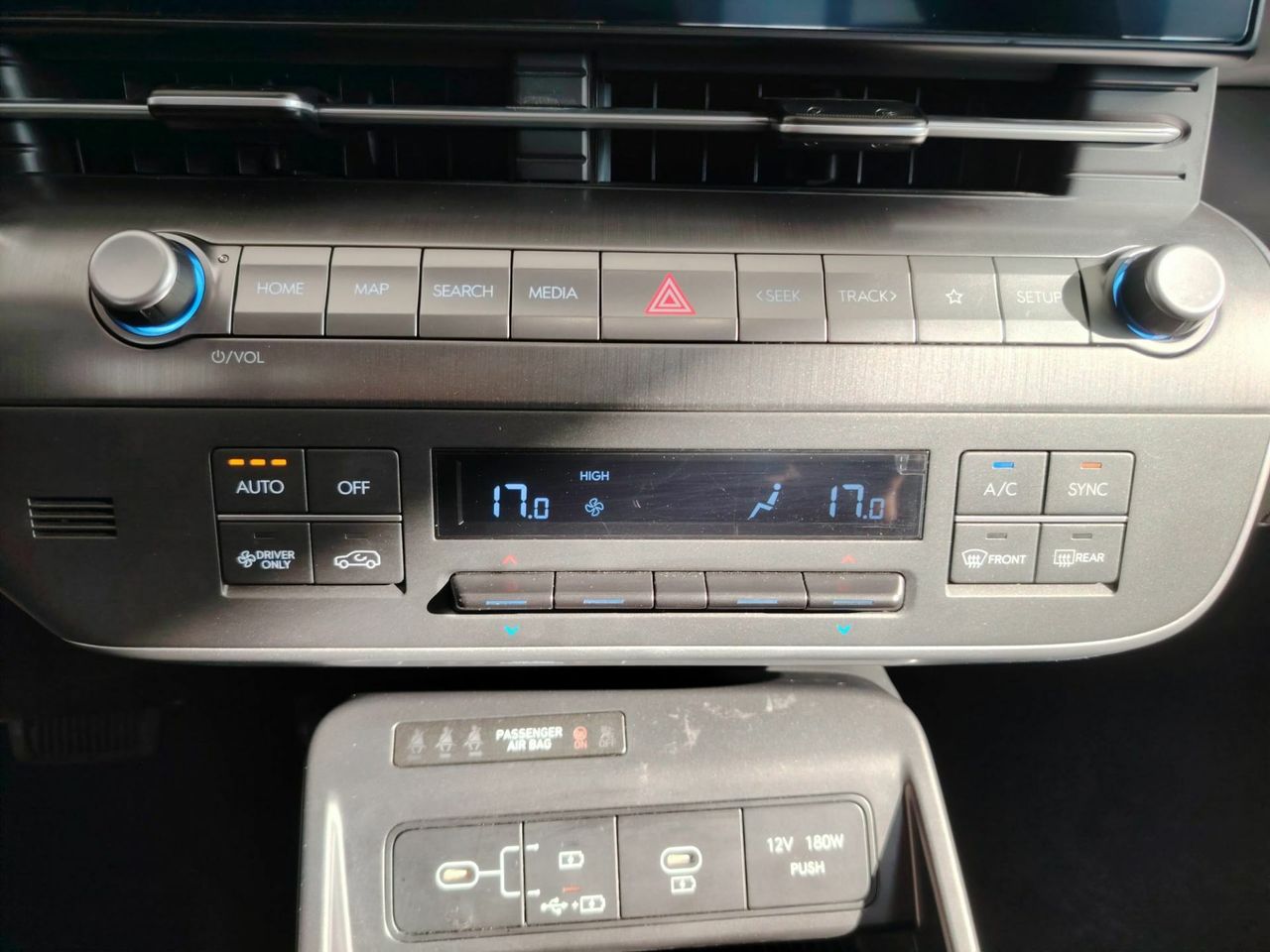 Hyundai Kona 1.6 GDI HEV Maxx DCT - Foto 31