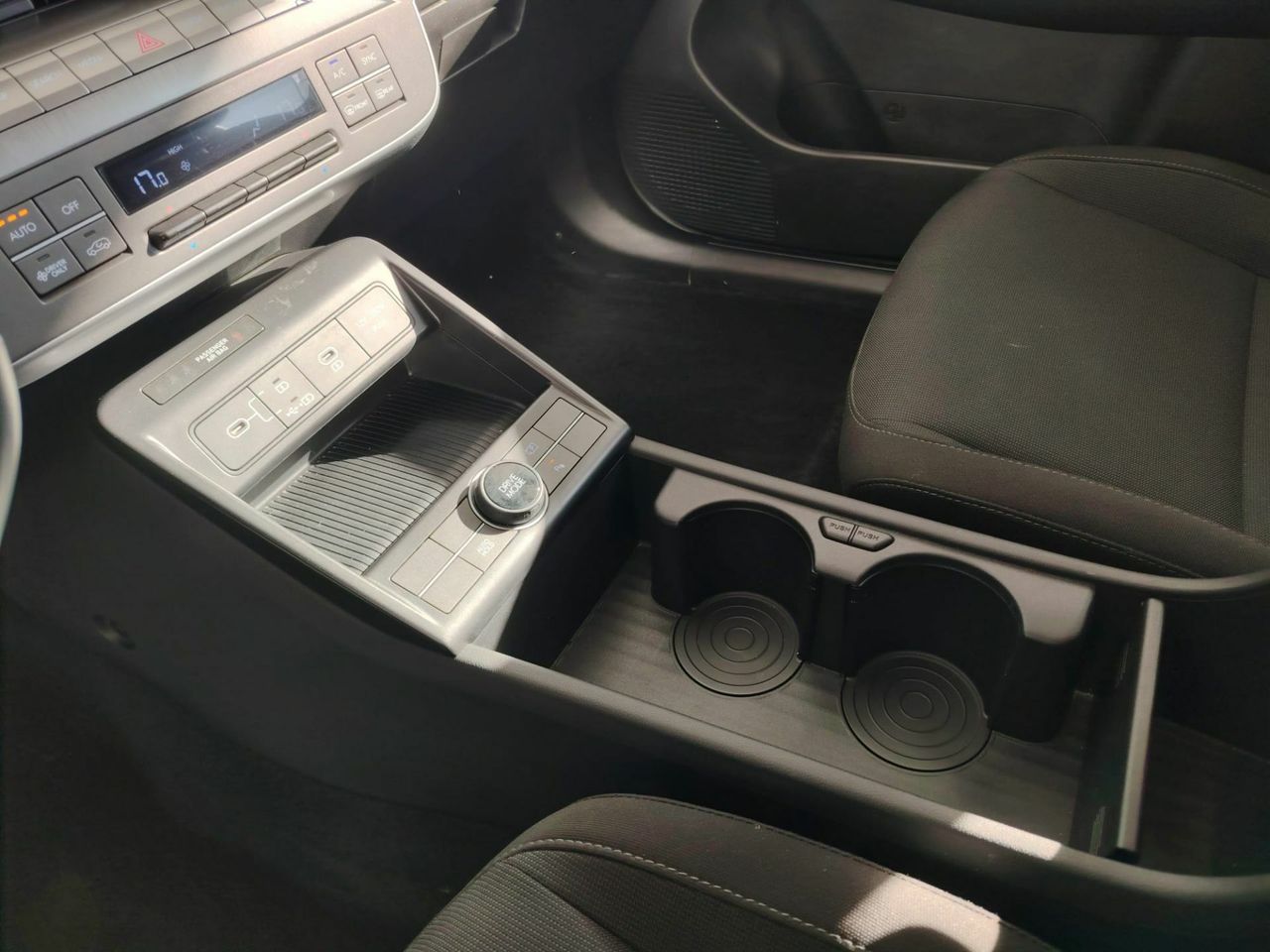 Hyundai Kona 1.6 GDI HEV Maxx DCT - Foto 34