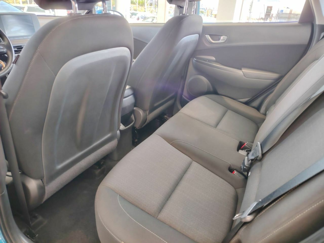 Hyundai Kona 1.6 GDI HEV Maxx DCT - Foto 17