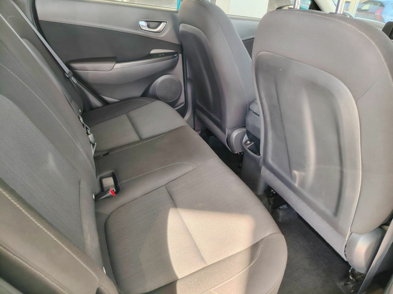 Hyundai Kona 1.6 GDI HEV Maxx DCT - Foto 34