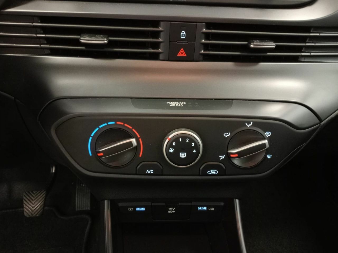 Hyundai i20 1.2 MPI Klass - Foto 24