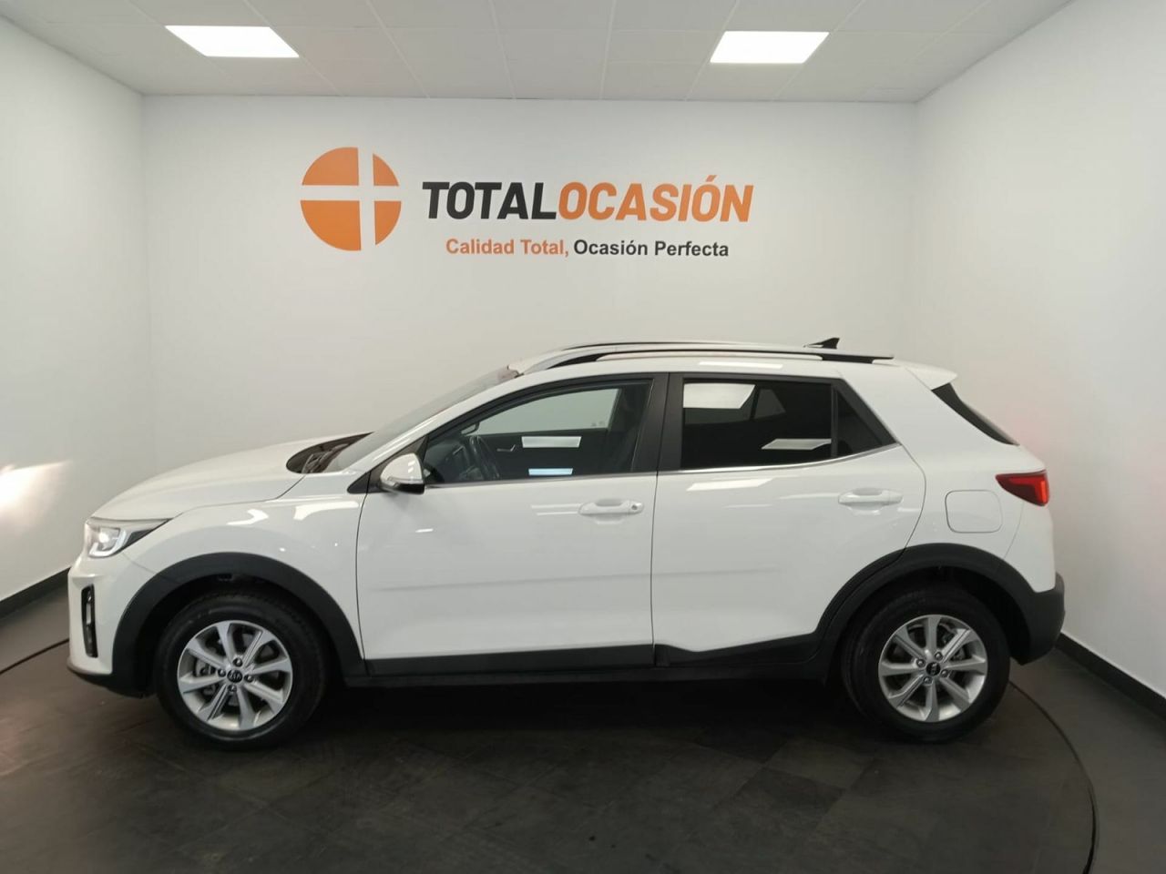 Kia Stonic 1.2 CVVT 62kW (84CV) Drive Eco-Dynamics - Foto 5