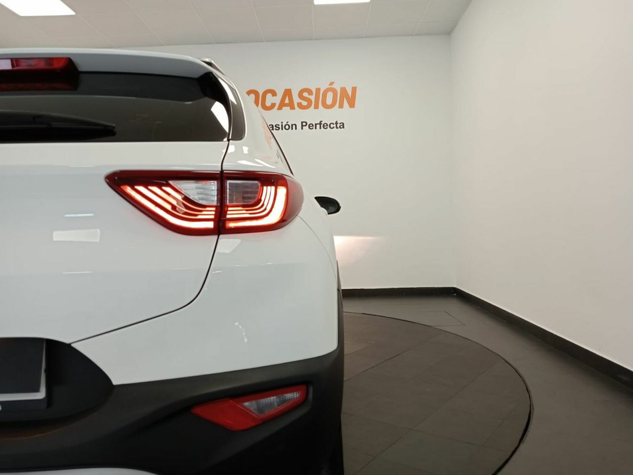 Kia Stonic 1.2 CVVT 62kW (84CV) Drive Eco-Dynamics - Foto 32