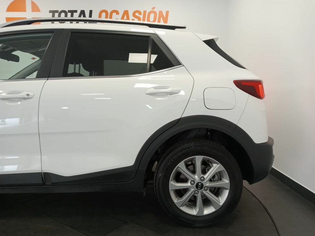 Kia Stonic 1.2 CVVT 62kW (84CV) Drive Eco-Dynamics - Foto 18