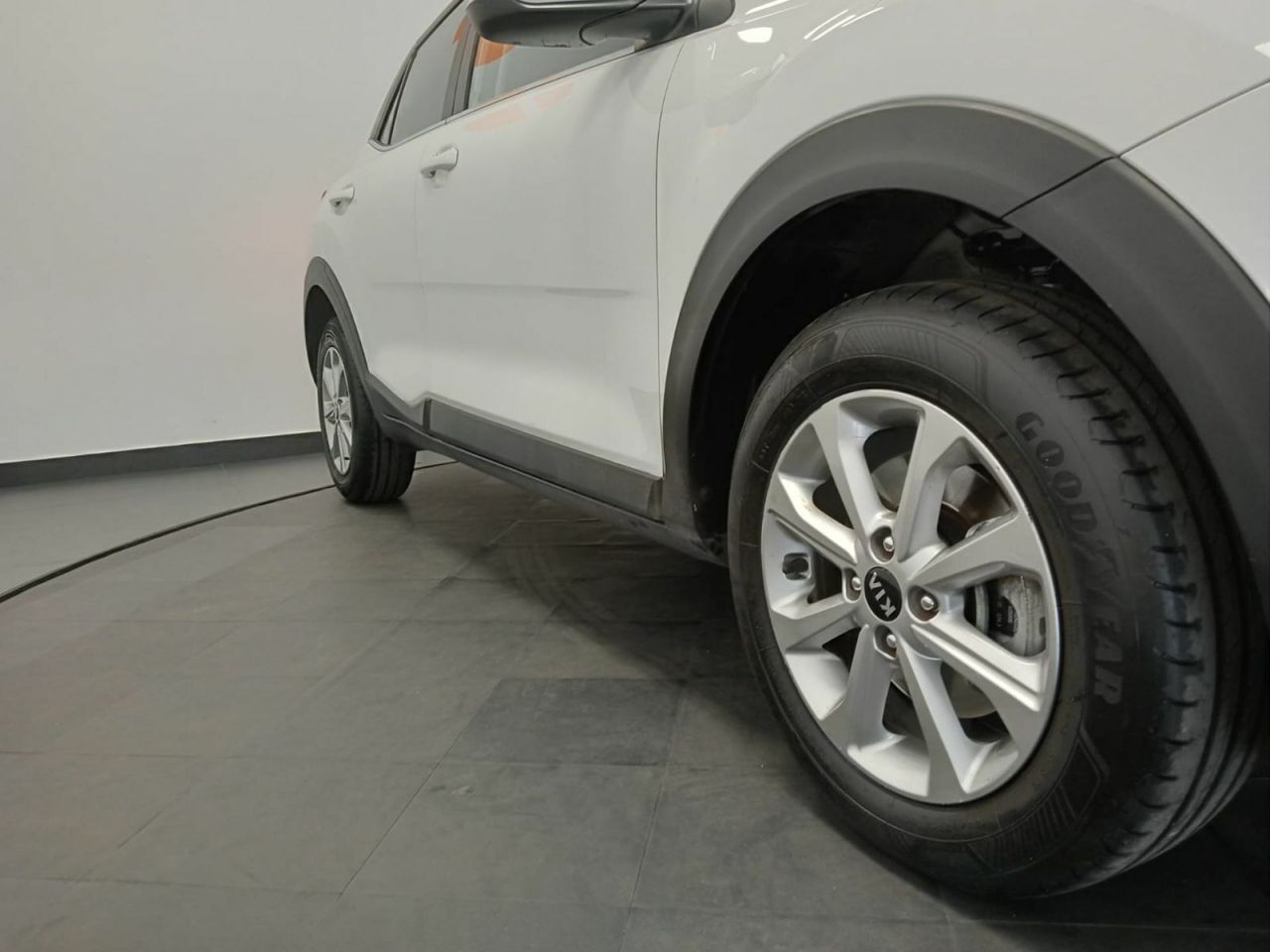 Kia Stonic 1.2 CVVT 62kW (84CV) Drive Eco-Dynamics - Foto 10