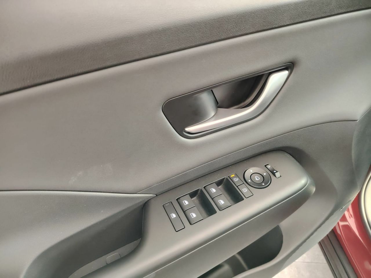 Hyundai Kona 1.6 GDI HEV Tecno DCT - Foto 25