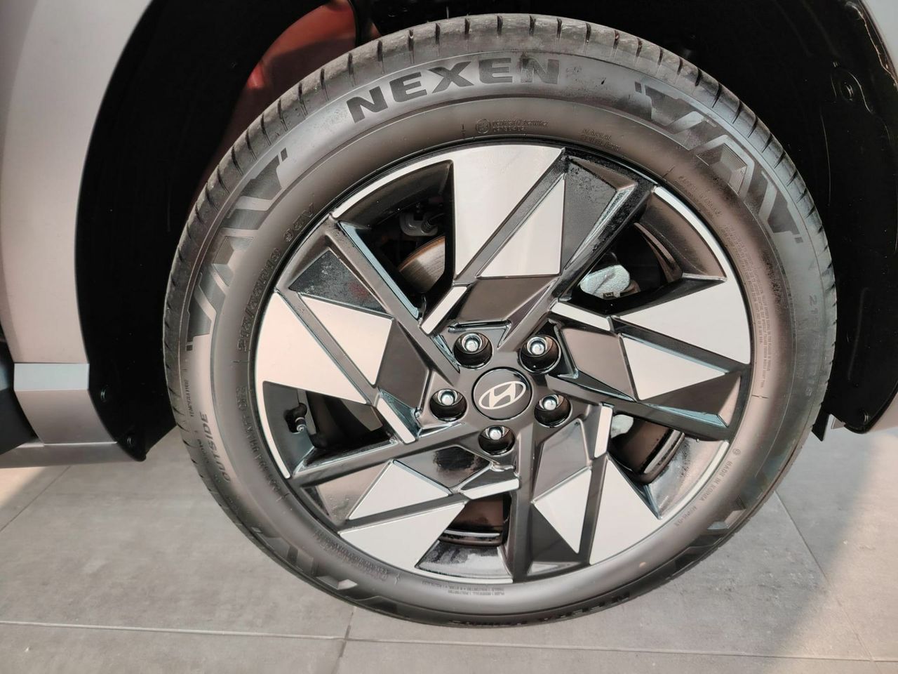 Hyundai Kona 1.6 GDI HEV Tecno DCT - Foto 39
